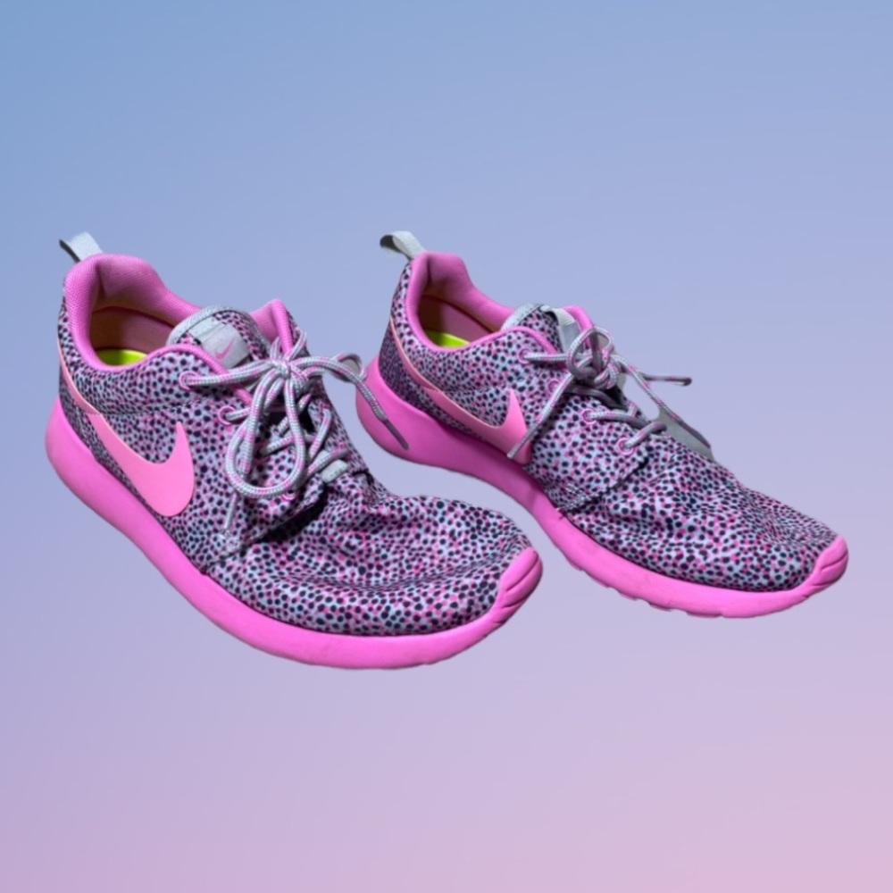 Nike Roshe Run Polka Dot Athletic Shoes